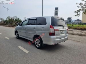 Xe Toyota Innova 2.0E 2015