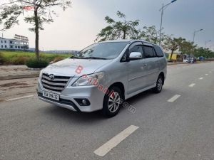 Xe Toyota Innova 2.0E 2015