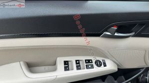 Xe Hyundai Elantra 1.6 MT 2019
