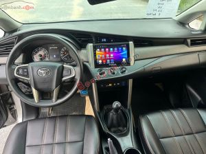 Xe Toyota Innova 2.0E 2017