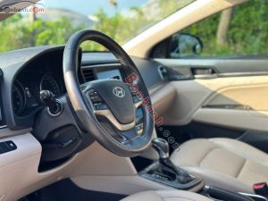 Xe Hyundai Elantra 2.0 AT 2018
