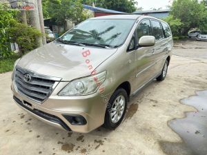 Xe Toyota Innova 2.0E 2014