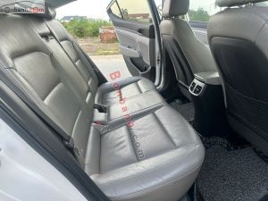 Xe Hyundai Elantra 2.0 AT 2018