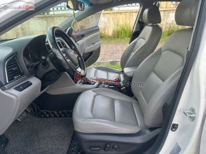 Xe Hyundai Elantra 2.0 AT 2018