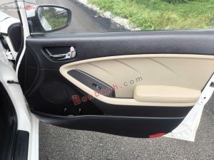 Xe Kia Cerato 2.0 AT 2016
