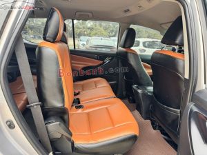 Xe Toyota Innova 2.0E 2017