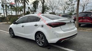 Xe Kia Cerato 1.6 AT 2017