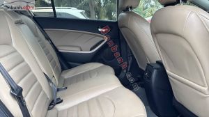 Xe Kia Cerato 1.6 AT 2017