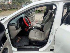 Xe Kia Cerato 1.6 AT Luxury 2019
