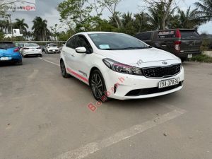 Xe Kia Cerato 1.6 MT 2018