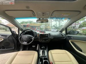Xe Kia Cerato 1.6 AT 2017