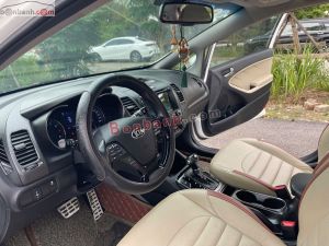 Xe Kia Cerato 2.0 AT 2018
