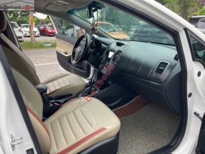 Xe Kia Cerato 2.0 AT 2018