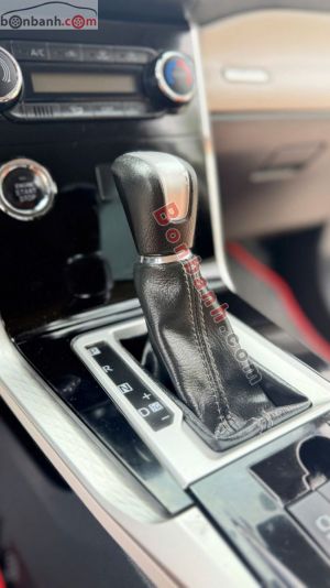 Xe Toyota Veloz Cross Top 1.5 CVT 2022