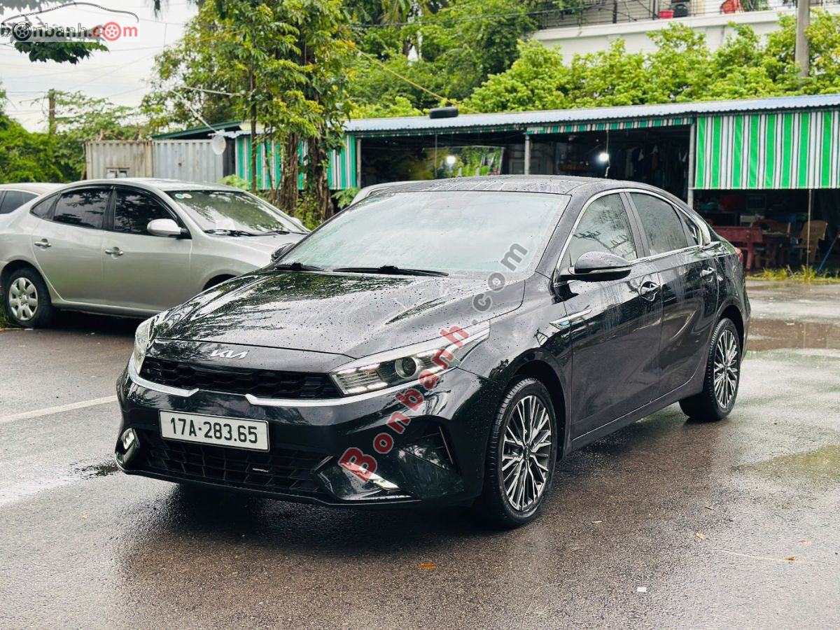 Kia K3 Deluxe 1.6 MT 2022
