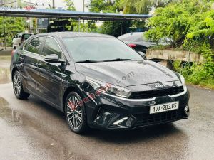 Xe Kia K3 Deluxe 1.6 MT 2022