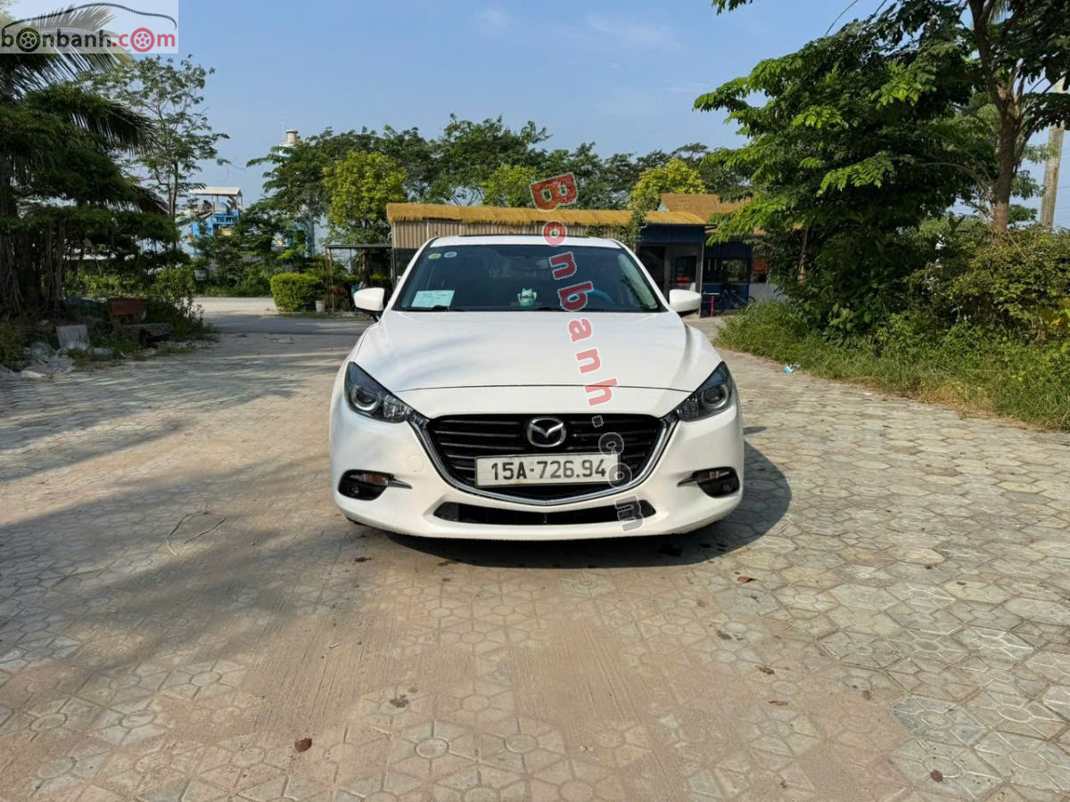 Mazda 3 1.5 AT 2018